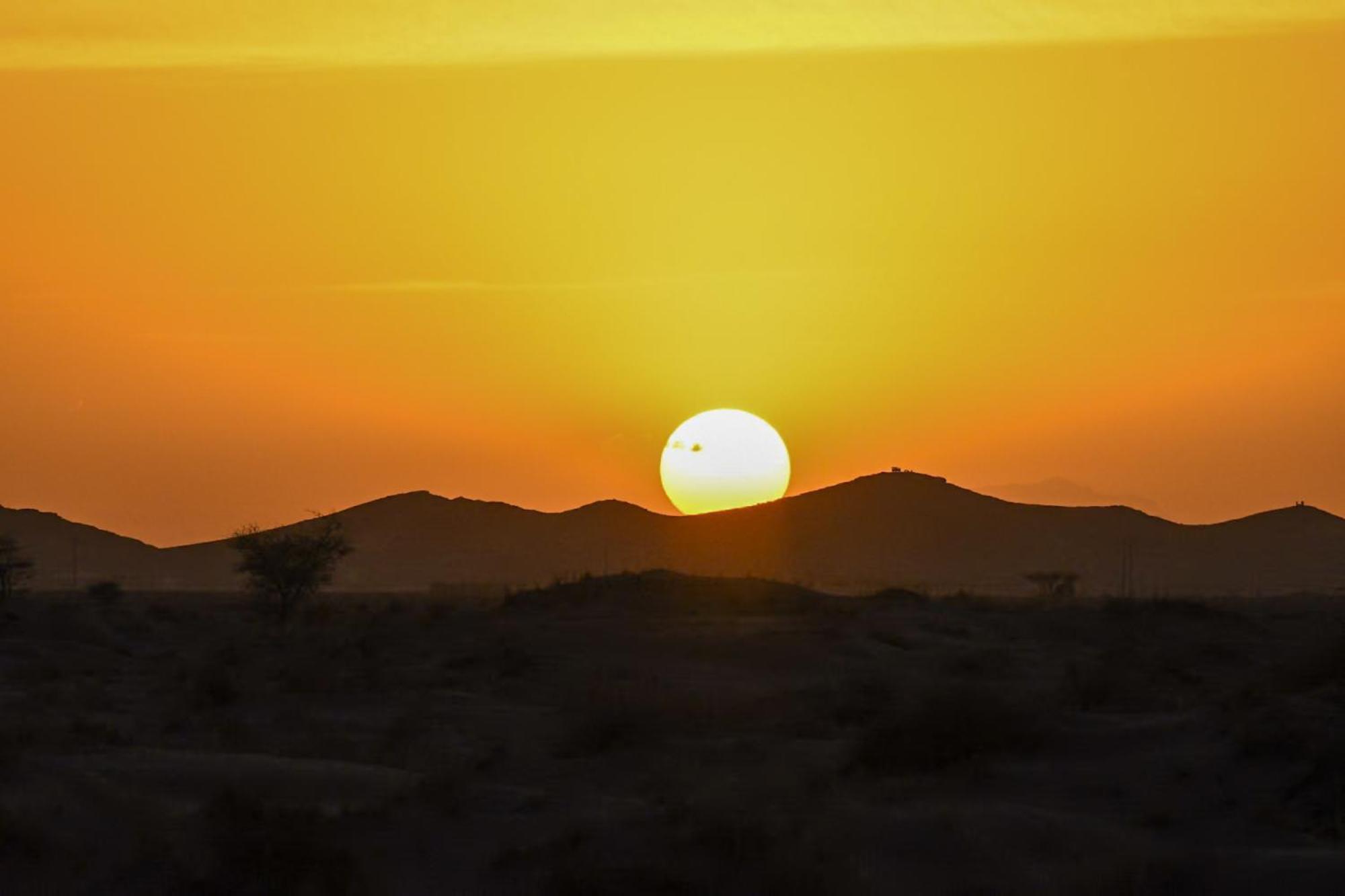 Nomad Luxury Camp Hotel Merzouga Exterior photo
